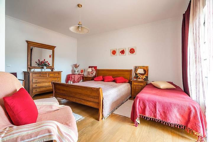 Lonicera Villa, Central Heating, Wifi, Garden, Pool!New! in Azenhas do Mar, Costa de Lisboa