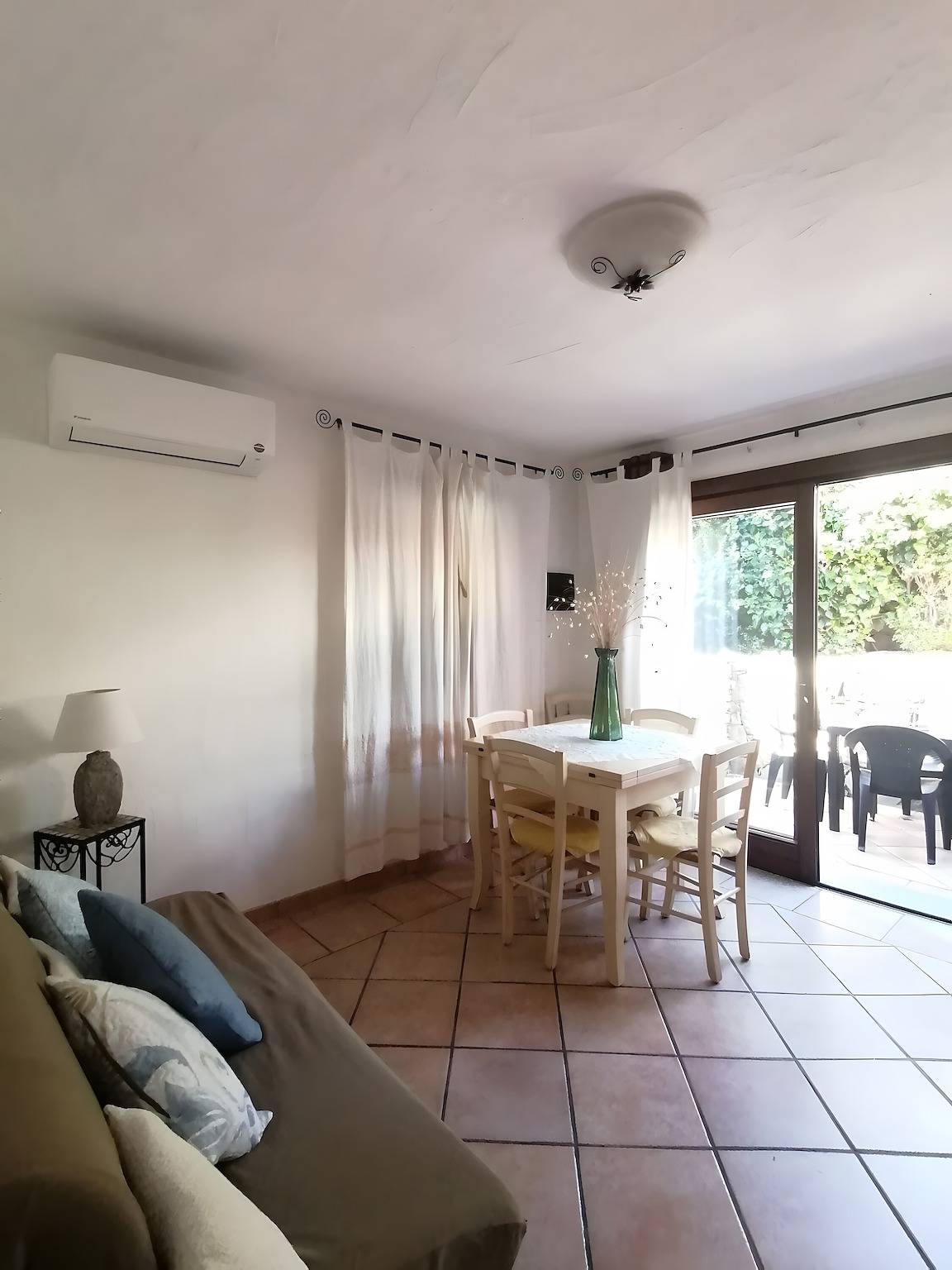 Holiday Home 'Villa Oliva Pittulongu' with Sea View, Wi-Fi and Air Conditioning in Pittulongu, Costa Smeralda