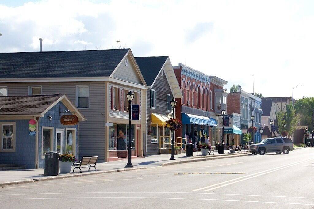 Rustikales 2 Zi, 1 Bad Cottage mit privatem Zugang zum Strand Lake Huron in Sanilac County