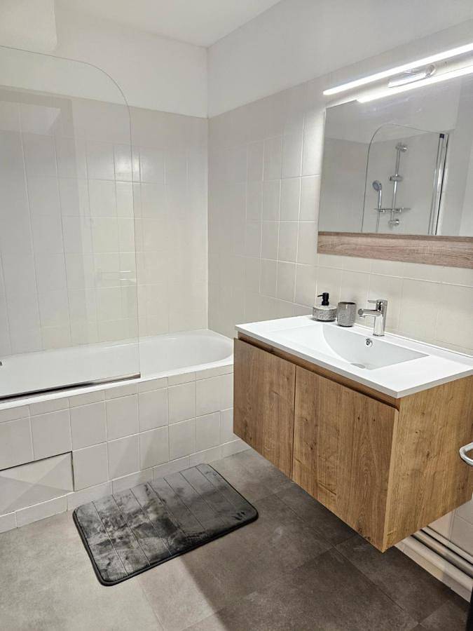 Gîte pour 3 personnes, avec balcon à Onet-le-Château - 4