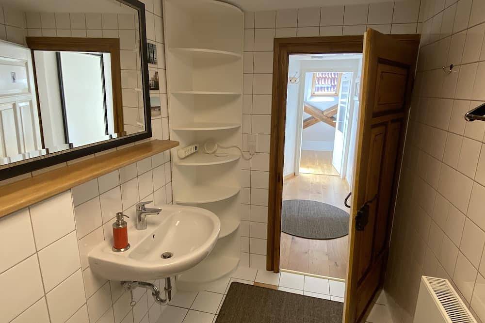 Feriensuite \"burgblick\" im \"ferienhaus Burgcafe\" in Betzenstein, Frankenalb