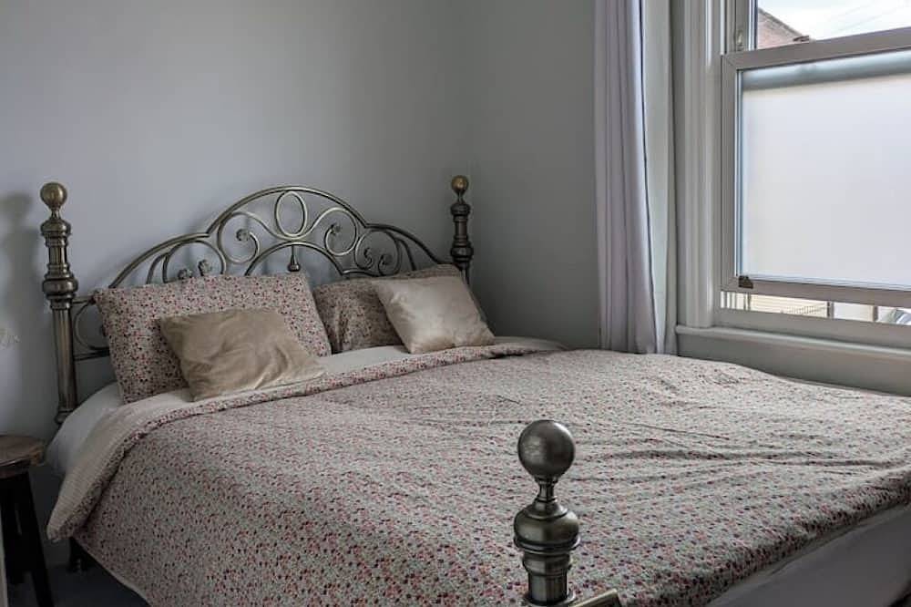 Cottage style home in London in Borough londonien d'Havering, Londres