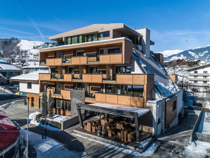 Ferienwohnung für 2 Personen, mit Balkon und Terrasse sowie Pool und Sauna