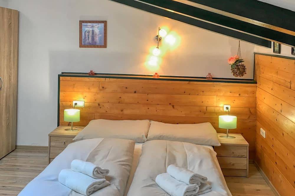 Ganze Wohnung, Gemütliche Ferienwohnung mit Zugang zu einem privaten Badestrand in Zell am See, Kitzbüheler Alpen