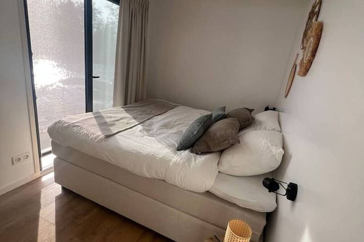 Luxus 6-Personen Hausboot Kaag, Dachterrasse und Beiboot in Groene Hart
