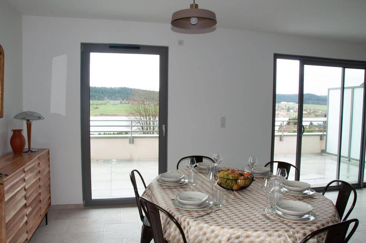 Appartement entier, Duplex familial 6 pers vue lac & ski Métabief in Mouthe-Lac et Mont d’Or, Jura Francais