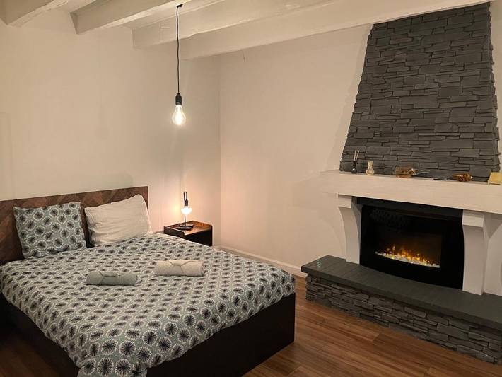 Gîte pour 2 personnes, avec jardin et terrasse à Blanzy - 2
