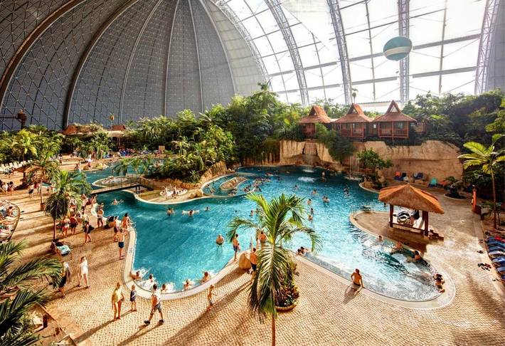Camping für 6 Personen, mit Pool und Sauna sowie Terrasse und Whirlpool in Tropical Islands (Wasserburg) - 4