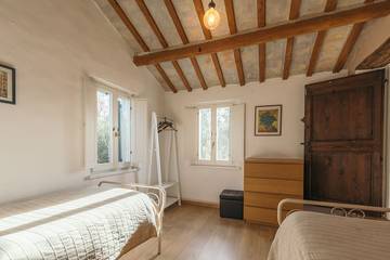 Maison De Vacances pour 12 Personnes dans Pergola, Valle del Metauro, Photo 2