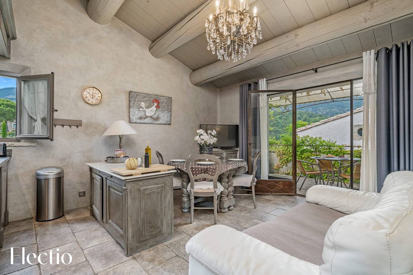 Appartement de vacances entier, Loggia 7 Cyprès | Résidence Les Petitons in Oppède, Parc naturel régional du Luberon