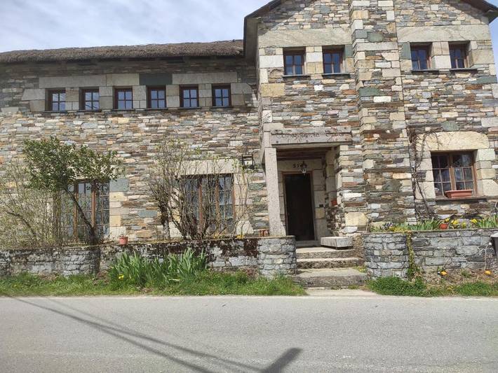 Casa rural para 2 personas, con jardín - 1