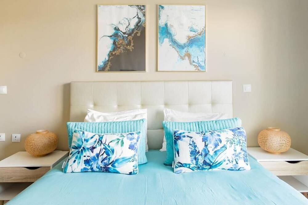 Hel lejlighed, Beach House Ericeira - Ribeira D'Ilhas (World Surf Reserve) - with view of the sea in Ribeira d'Ilhas, Ericeira