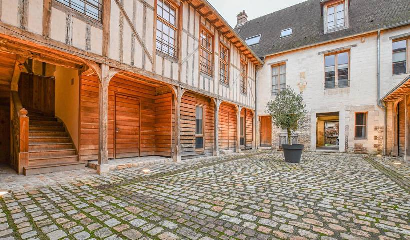 Maison de vacances pour 4 personnes, avec Jardin à Troyes