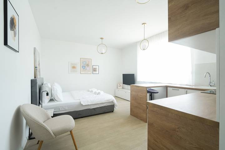 Ganze Wohnung, Luminous Living Studio in Zadar Stadt, Zadar (Kommun)
