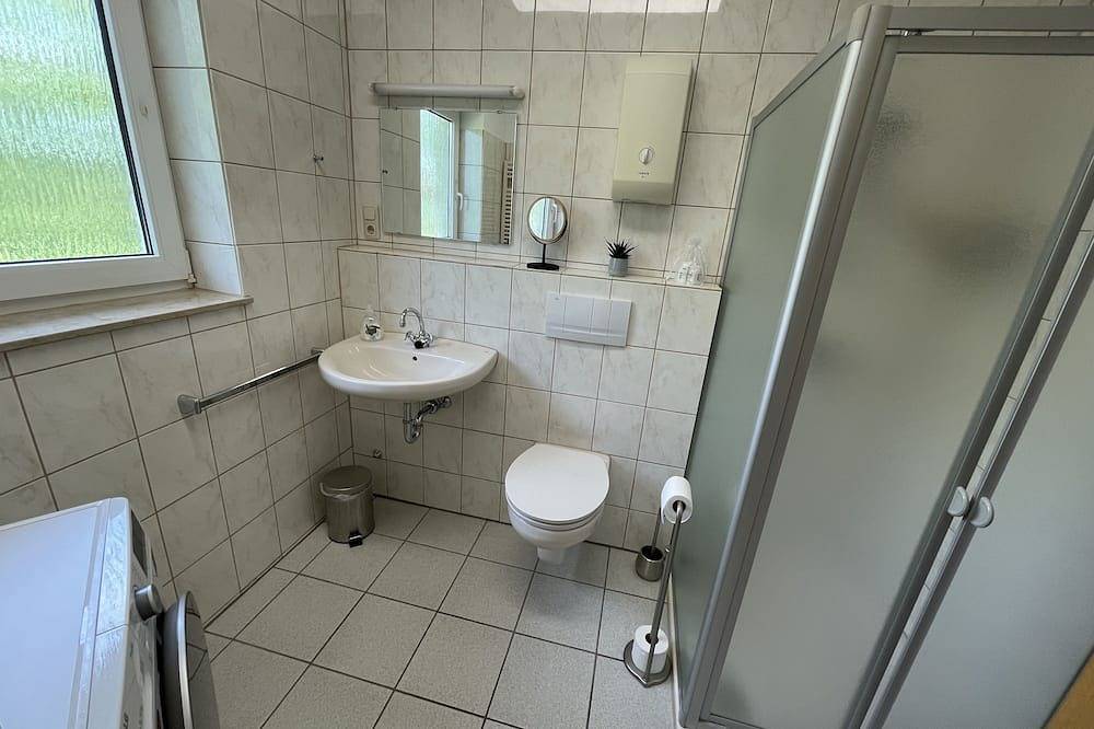 Ganze Wohnung, Gemütliche Fewo, Ruhige Lage Direkt Über dem Rheintal Gegenüber der Loreley in Sankt Goar, Mittelrhein