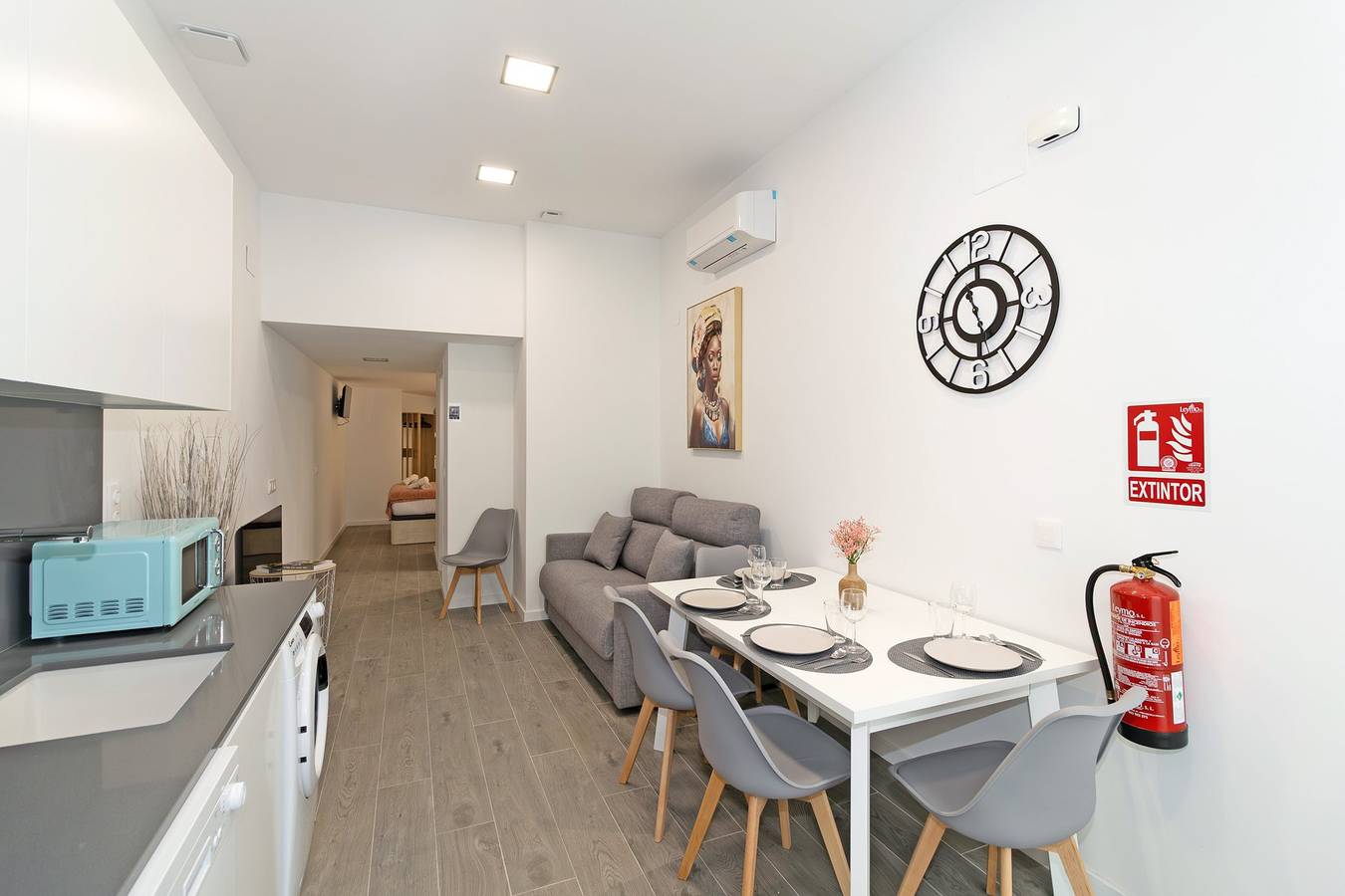 Apartamento entero, Guestready - Amplio Piso cerca de la Marina in Valencia, Costa de Valencia
