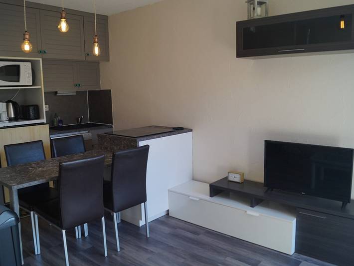 Gîte pour 4 personnes, avec balcon dans Le Sauze - 2