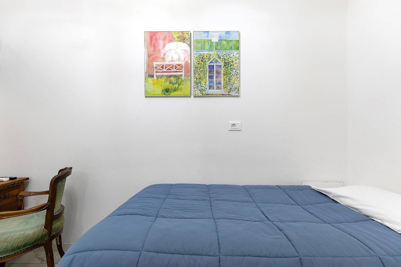 Chambre 'Peonia - Simple' avec jardin partagé, Wi-Fi et climatisation in Prato, Province de Prato