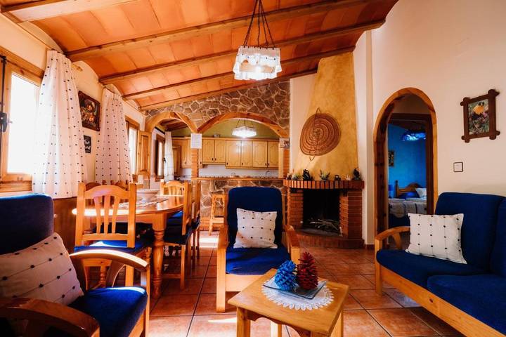 Casa de vacaciones para 4 personas, con vistas además de jardín y piscina en Provincia de Albacete - 2