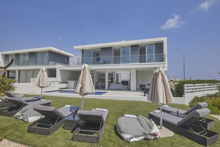 Bungalow for 7 personer, med Havblik og Balkon/Terrasse samt Have i Cypern