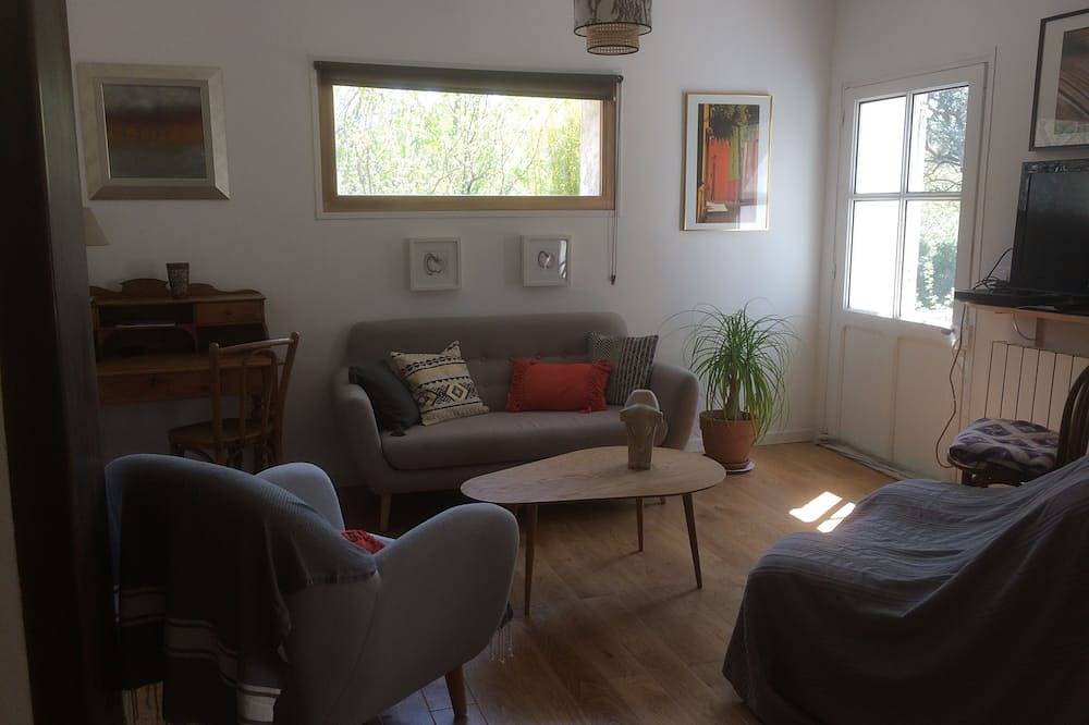 Charming riverside house in Roaix, Vaucluse
