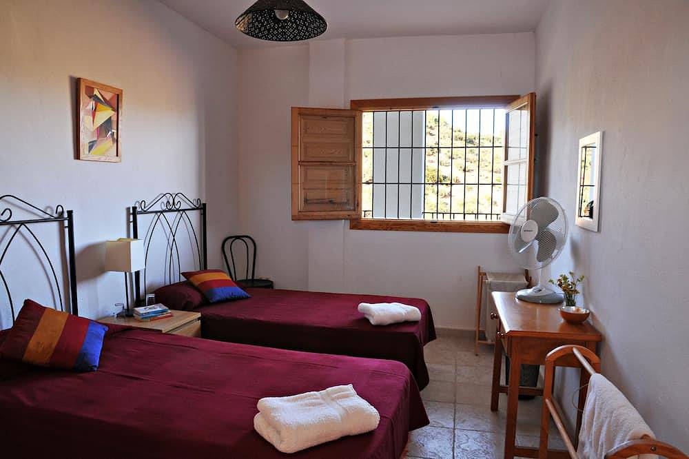 Piltraque - our holiday country villa to rent in the Spanish Coutryside in Colmenar, Málaga Province