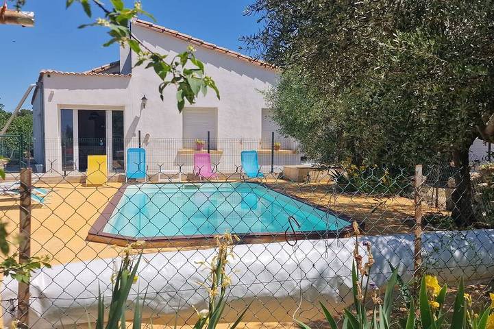 Location de vacances pour 6 personnes à Villevieille