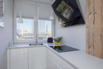 Vacation Rental for 4 Guests in Warsaw, Masovia, Picture 2