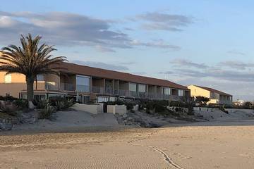 Gîte pour 4 personnes, avec piscine et balcon dans Plage Mateille