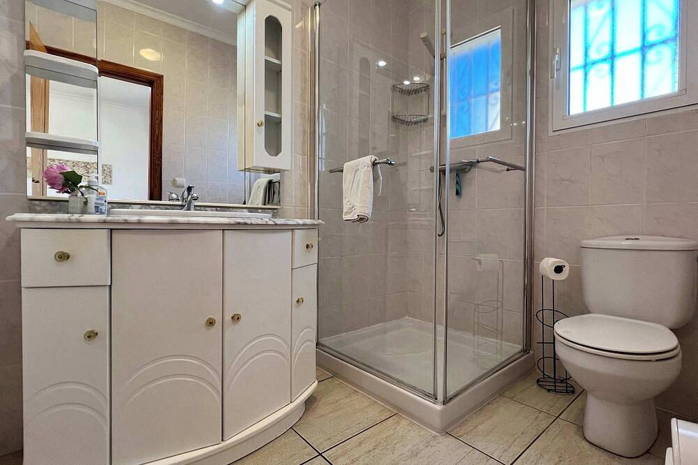 T-4711, Villa Sol, villa mit Privatpool, 600 Meter vom Meer in Almadrava, Costa Blanca