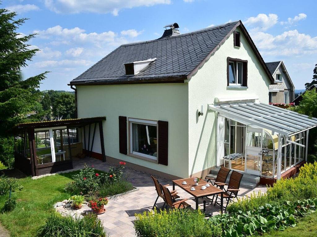 Ferienhaus mit 2 Schlafzimmer in Schönheide, Erzgebirge