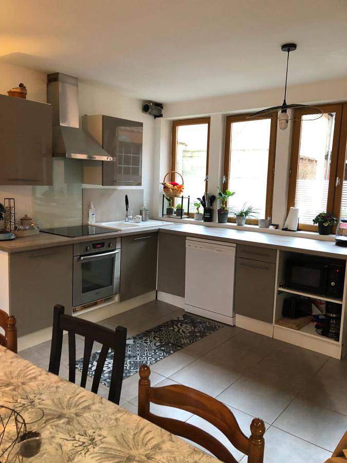 One-Bedroom House in Beauvais, Oise