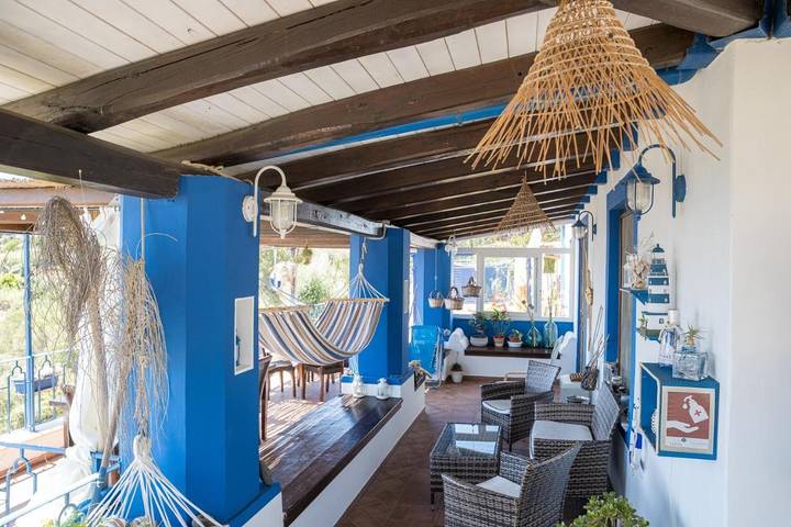 Gîte pour 2 personnes, avec Terrasse ainsi que Jardin et Vue à Ustica