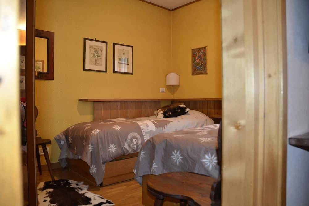 Ganze Wohnung, Ground floor with garden in San Vito di Cadore, Dolomiti Superski