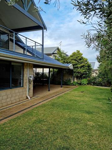 Holiday Home for 9 People in Dunsborough, Western Australia, Photo 3
