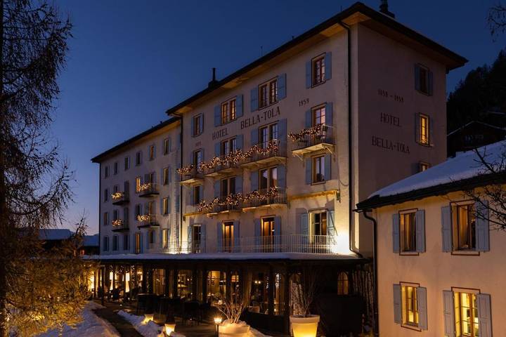 Hôtel pour 4 personnes, avec piscine et sauna ainsi que jacuzzi et jardin, animaux acceptés