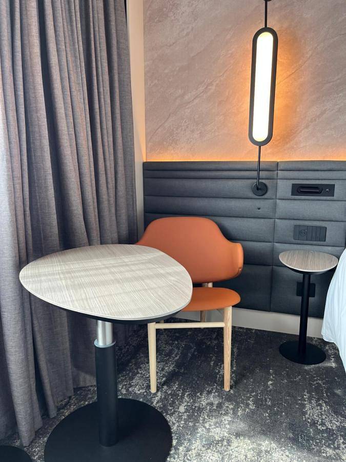 Hôtel pour 2 personnes, avec jardin, animaux acceptés dans Lac de Maine - 3