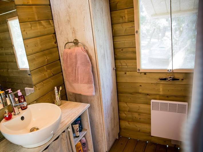 Tente pour 5 personnes, avec sauna et bassin pour enfant en Charente-Maritime - 4