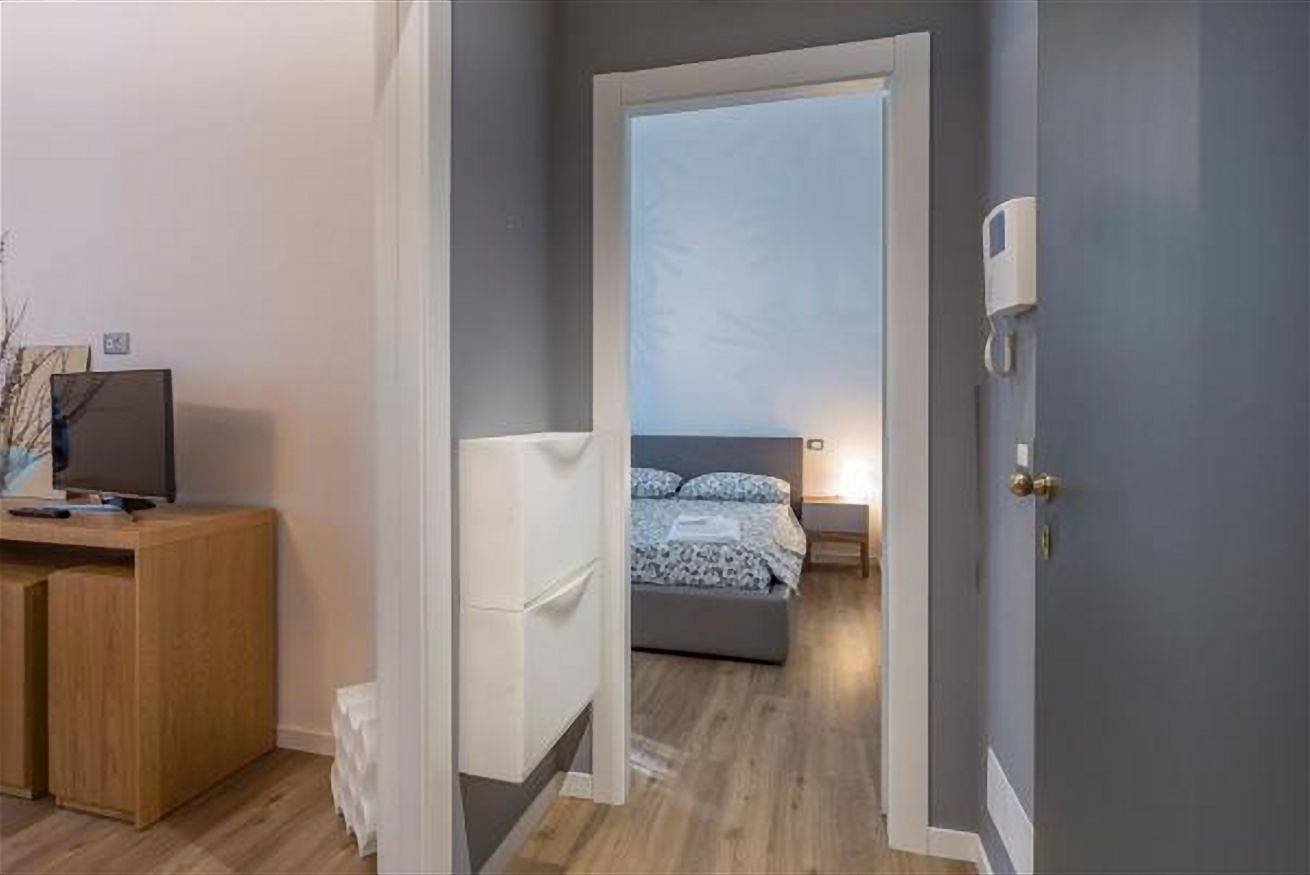 Apartamento entero, New! 2-Room Apt @ Viale Della Vittoria! Udine in Údine, Provincia d'Udine