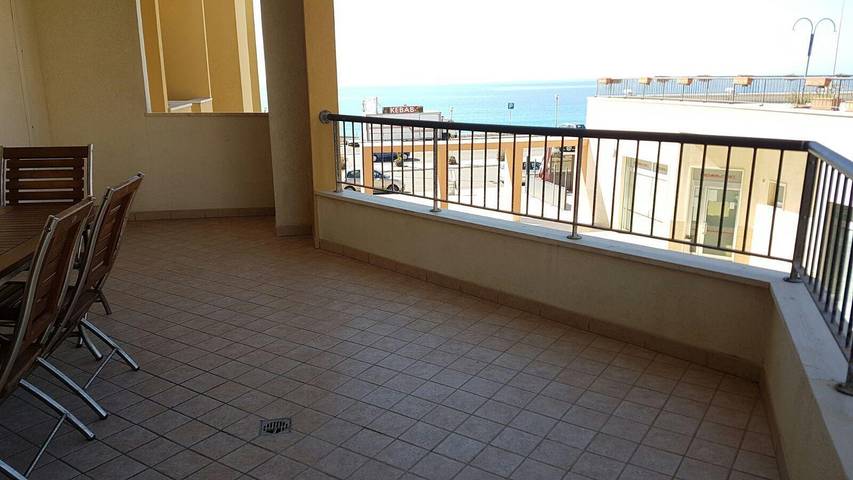 Ferienwohnung für 4 Personen, mit Pool und Balkon in Gallipoli - 4
