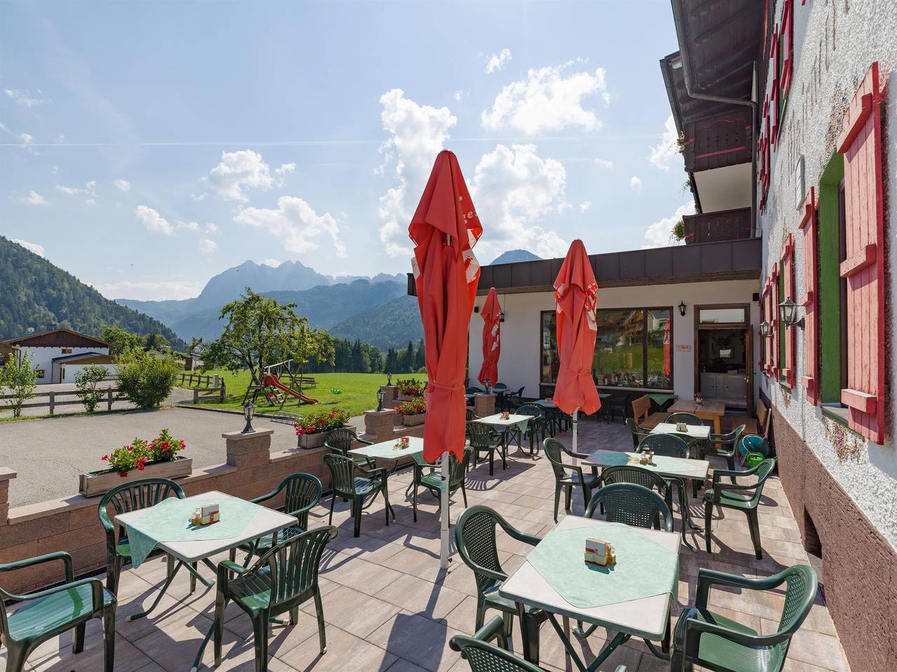Entire holiday apartment, Mairwirt - Fam. Kendlinger, Gasthof in Schwendt, Kaiserwinkl