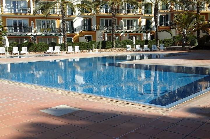 Holiday apartment for 4 people, with hot tub and pool as well as garden and balcony - 1