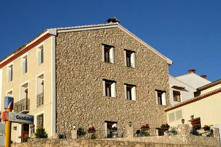 Hôtel pour 2 personnes, avec piscine ainsi que terrasse et vue dans Guadalest - 2
