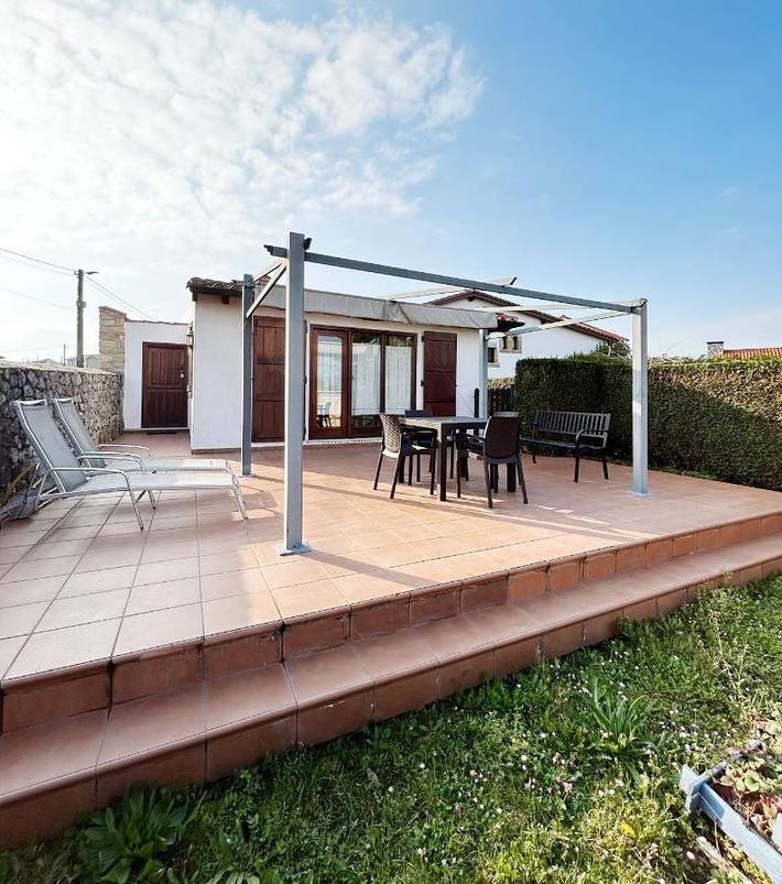 Hotel para 6 personas, con jardín y vistas, Familias con niños en Costa Occidental (Cantabria) - 2