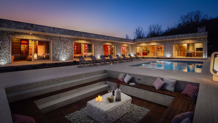 Villa Fantažija - Split by Villas Guide in Dalmatinisches Zagora