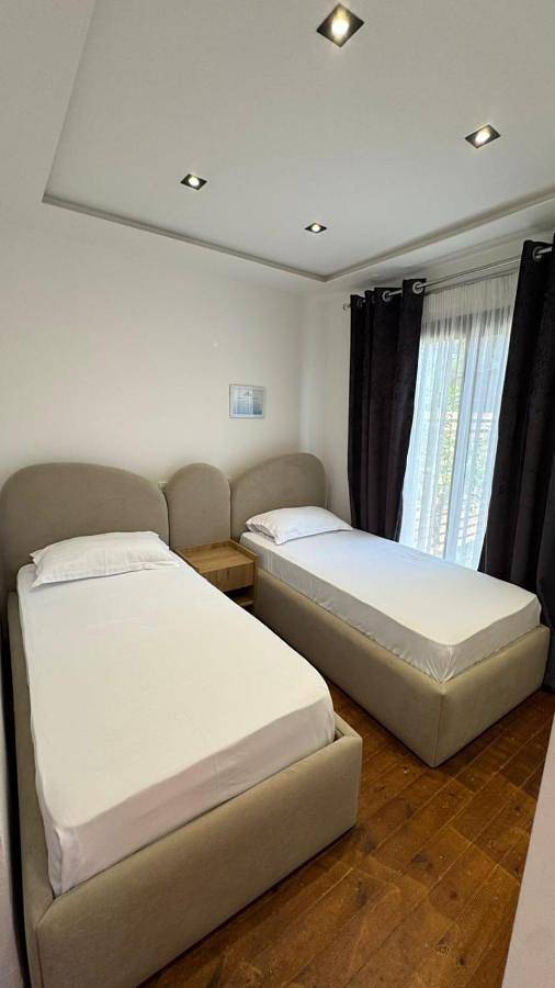 Hôtel pour 2 personnes, avec vue et jardin, adapté aux familles dans Borsh - 4