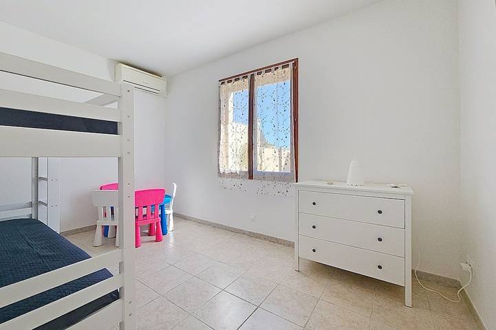 Villa Charlotte quiet Air-conditioned near Avignon heated swimming pool* Petanque in Villeneuve-lès-Avignon, Nimes und Umgebung