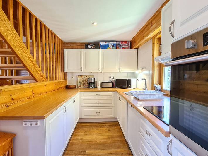 Gîte pour 12 personnes, avec terrasse et sauna, animaux acceptés dans Les Carroz - 2