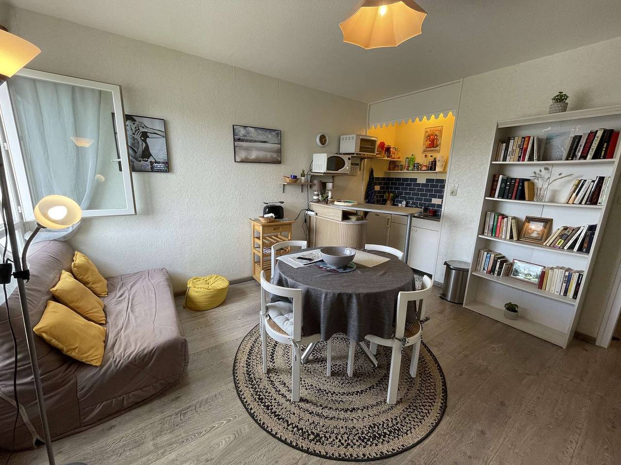 Appartement entier, Studio cosy pour 3 pers. à 100m de la plage avec lave-linge à Saint-Jean-de-Monts in Saint-Jean-de-Monts, Vendée