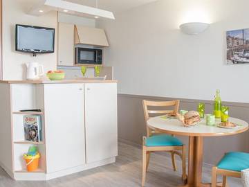 Camping pour 4 Personnes dans Trouville-sur-Mer, Côte de Grâce, Photo 1